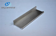 Sudut Profil Ekstrusi Aluminium Menyikat Dekoratif Dengan GB / 75237-2004