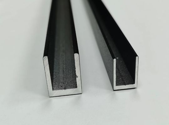 SGS bersertifikat Customized Width Aluminium U Profile Glass Holder