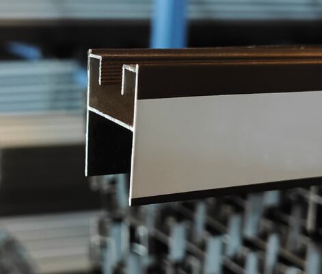 Afrika Selatan Aluminium Patio Window Extrusion Profiles Powder Coating 6063